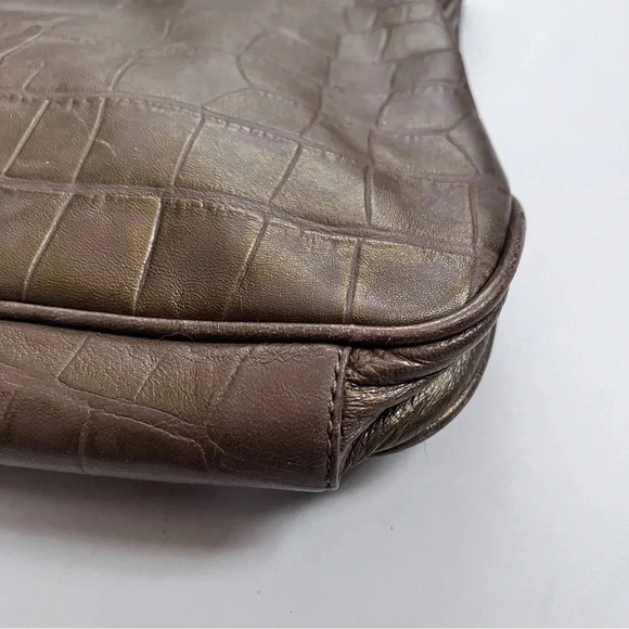 Vintage Y2K Cynthia Rowley Embossed Bronze Leather Fold Over Buckle Clutch - Picture 10 of 14